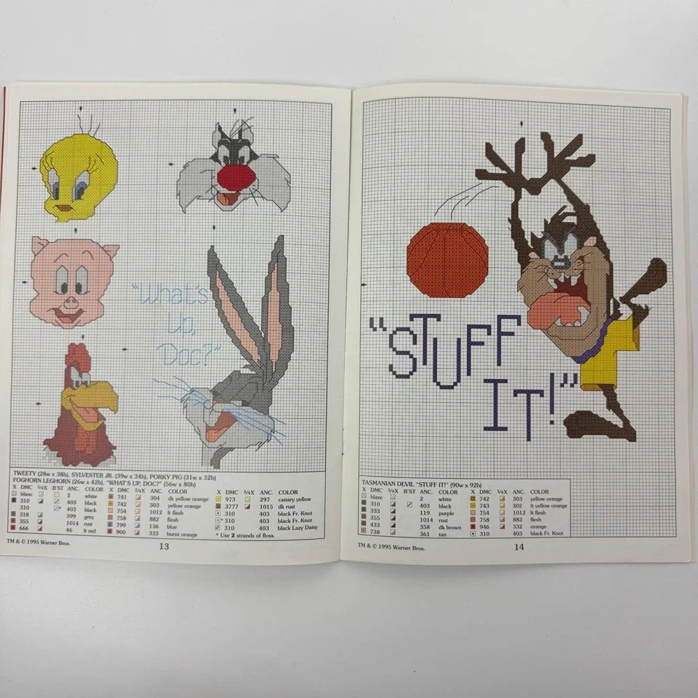 Vintage‎ 1995 Leisure Arts Looney Tunes Cross Stitch Book Leaflet 2723 Patterns
